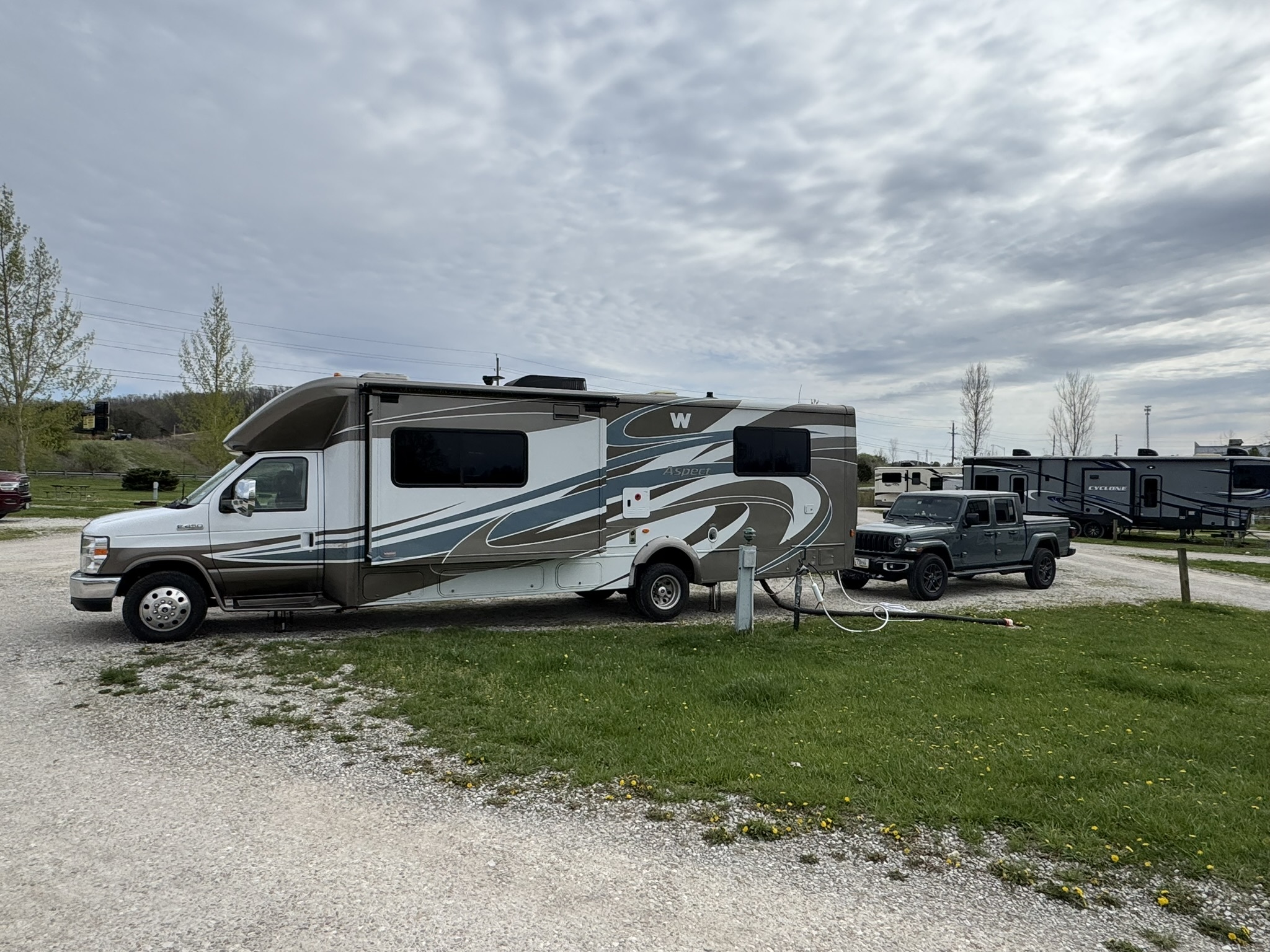 2014 Winnebago ASPECT 30J in dickinson TX