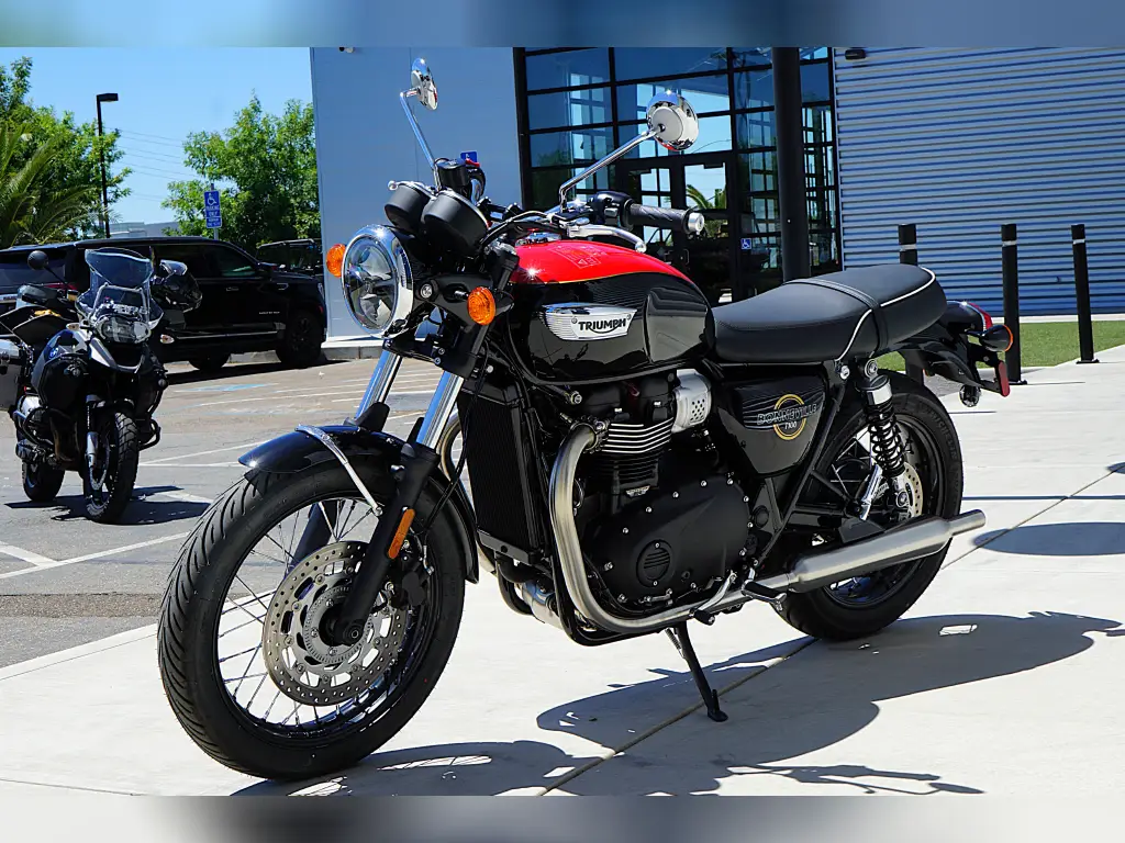 2026 Triumph Bonneville T100