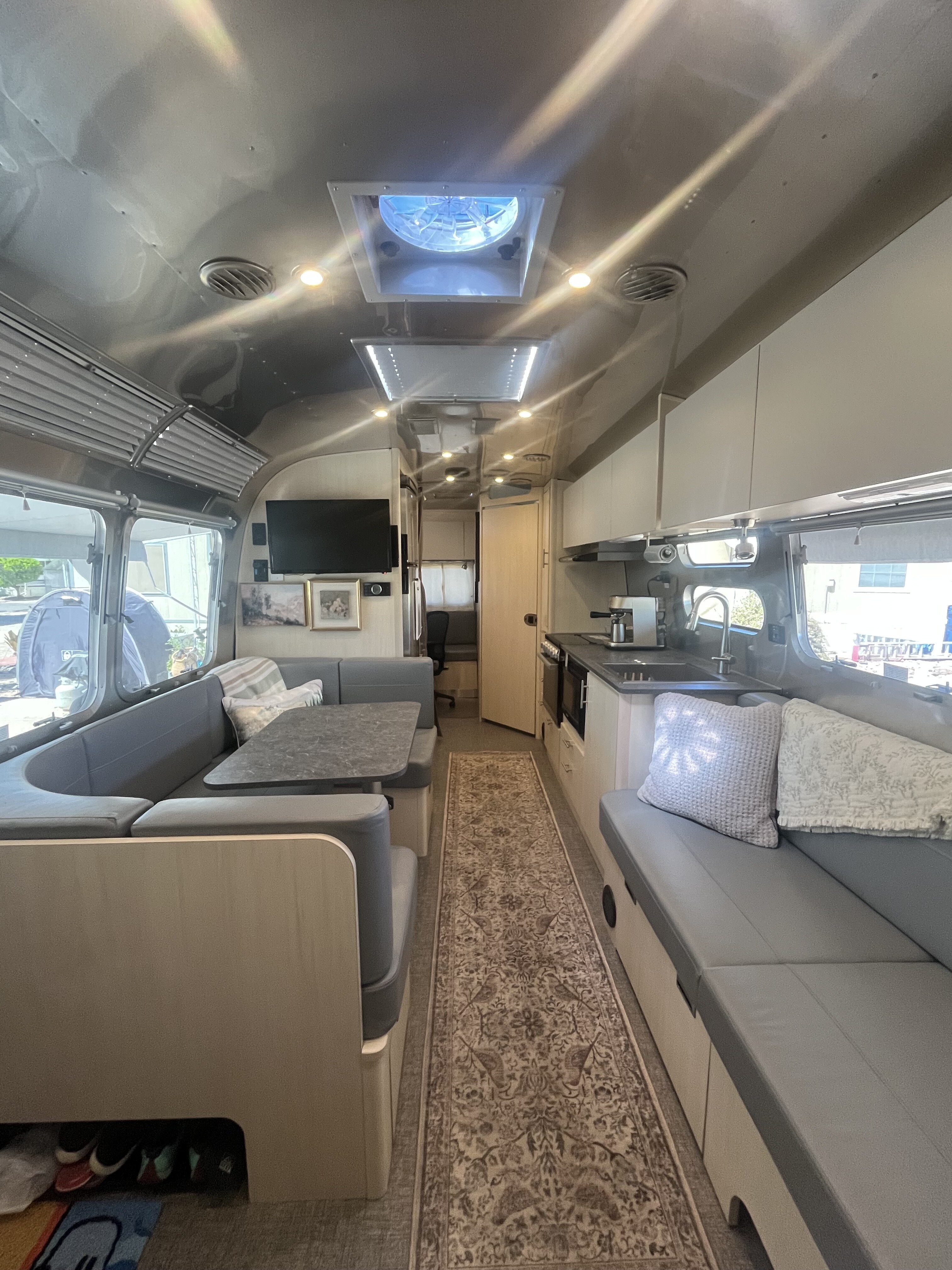 2023 Airstream FLYING CLOUD 30FB OFFICE RV