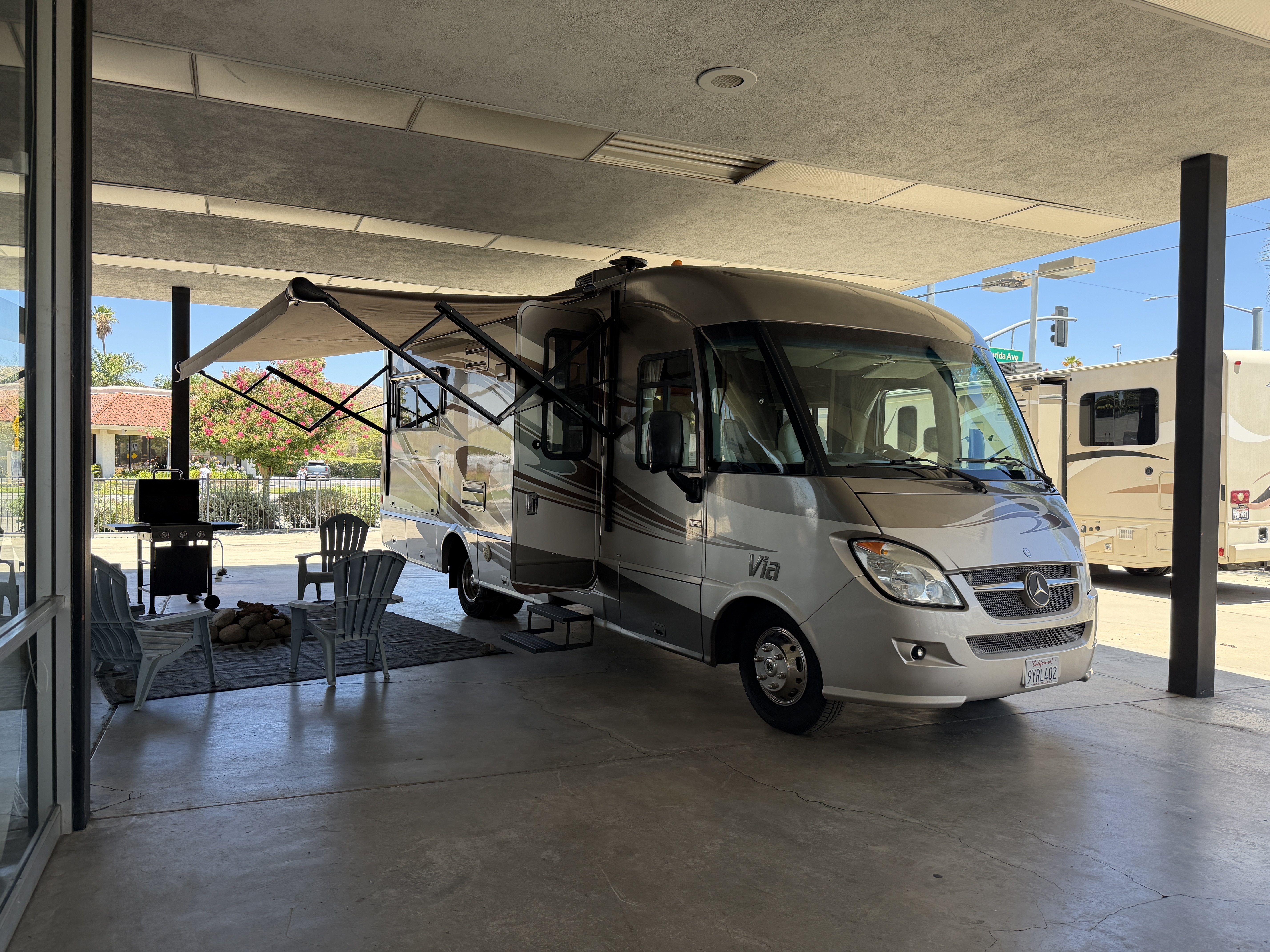 2012 Winnebago VIA 25T in hemet CA