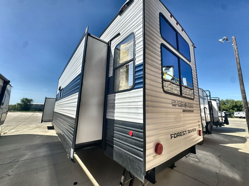 2025 Forest River Cherokee Timberwolf 39DL in seguin TX