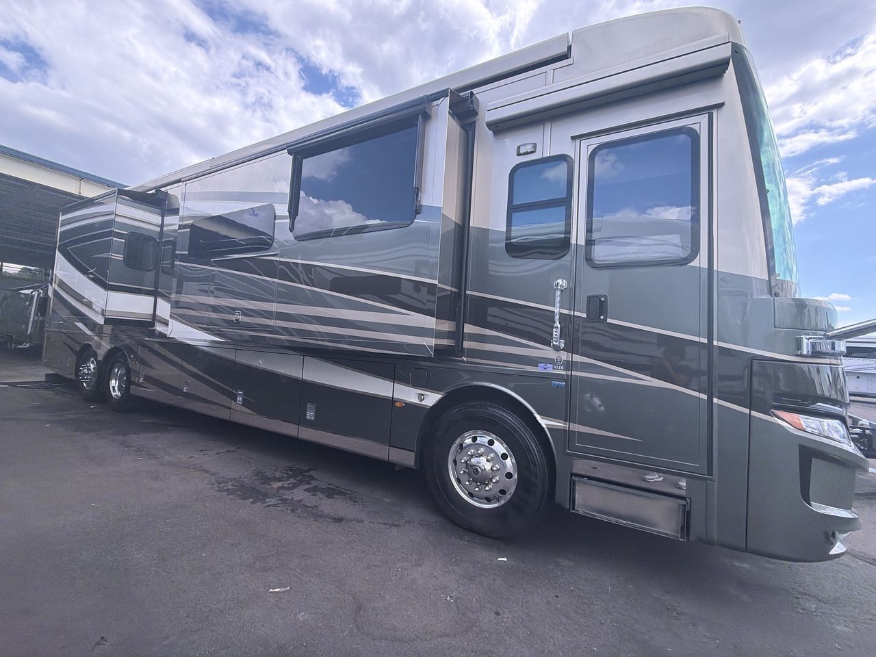 2023 Newmar Mountain Aire 4118 in casselberry FL