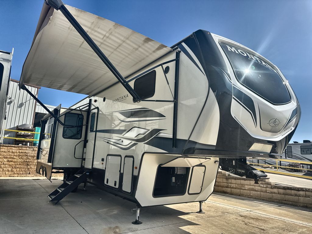 2022 Keystone Montana High Country 351BH RV