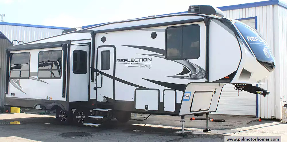 2022 Grand Design Reflection 150 295RL in decatur TX