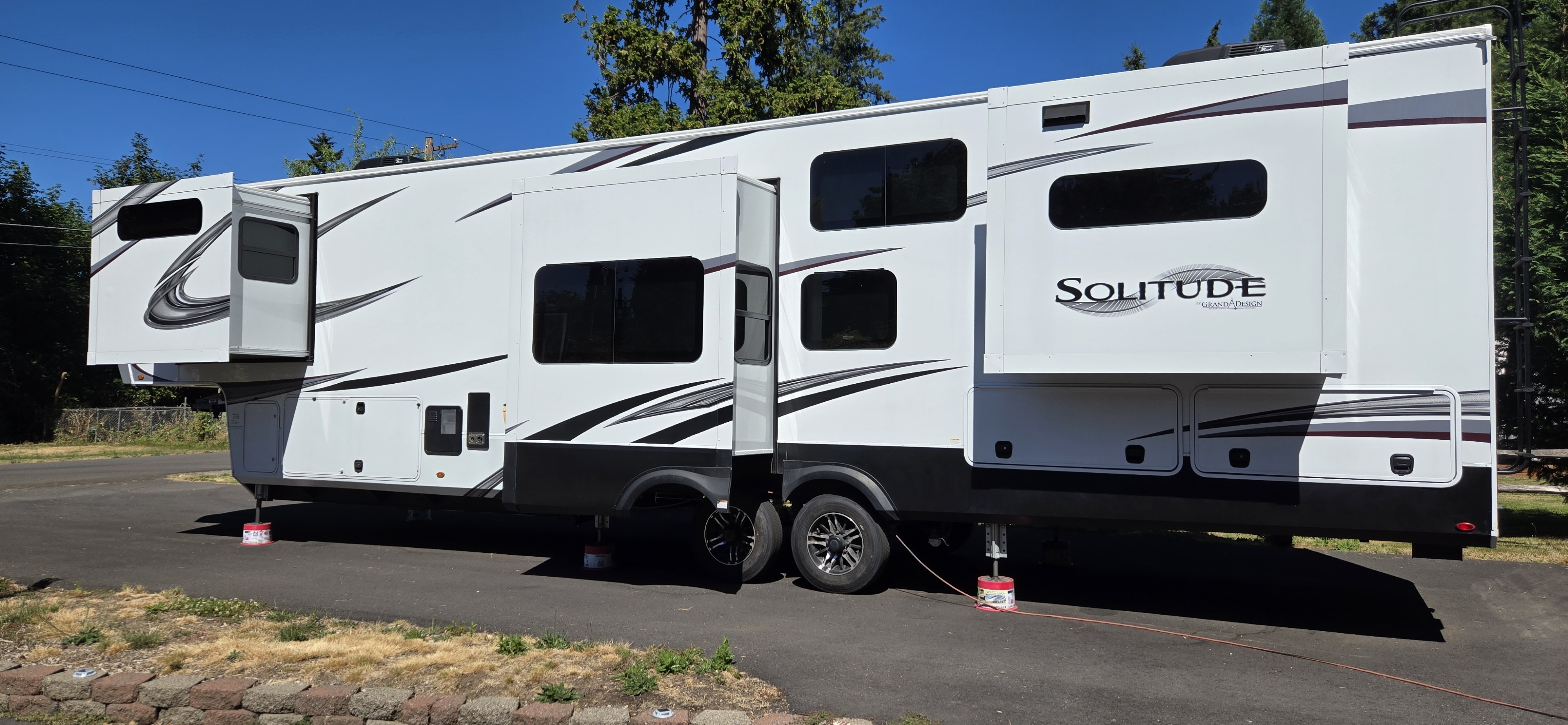 2022 Grand Design SOLITUDE 390RK in oregon city OR