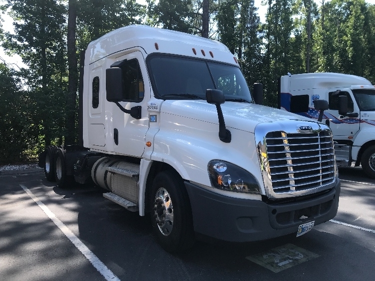 2020 FREIGHTLINER CASCADIA 125 in Ladson, SC