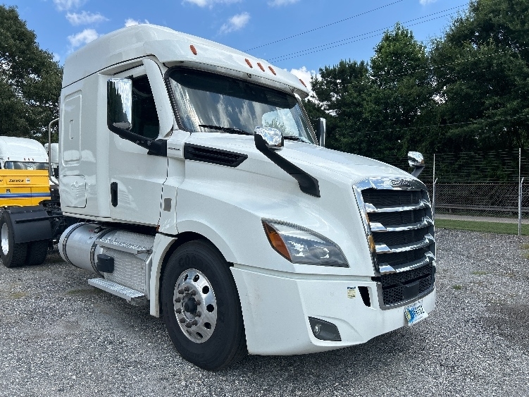 2021 FREIGHTLINER CASCADIA 126 in Anderson, SC