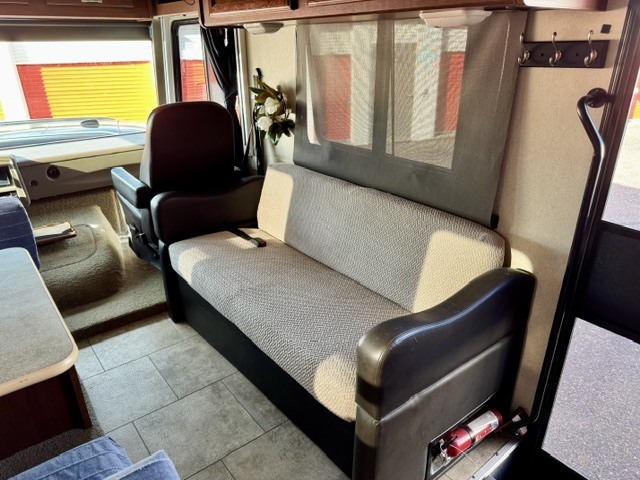 2016 Fleetwood FLAIR 29T in plymouth MN