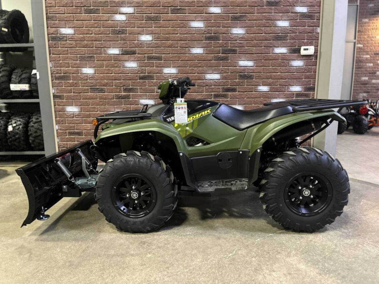 A photo of this 2026 Yamaha Kodiak 700 EPS