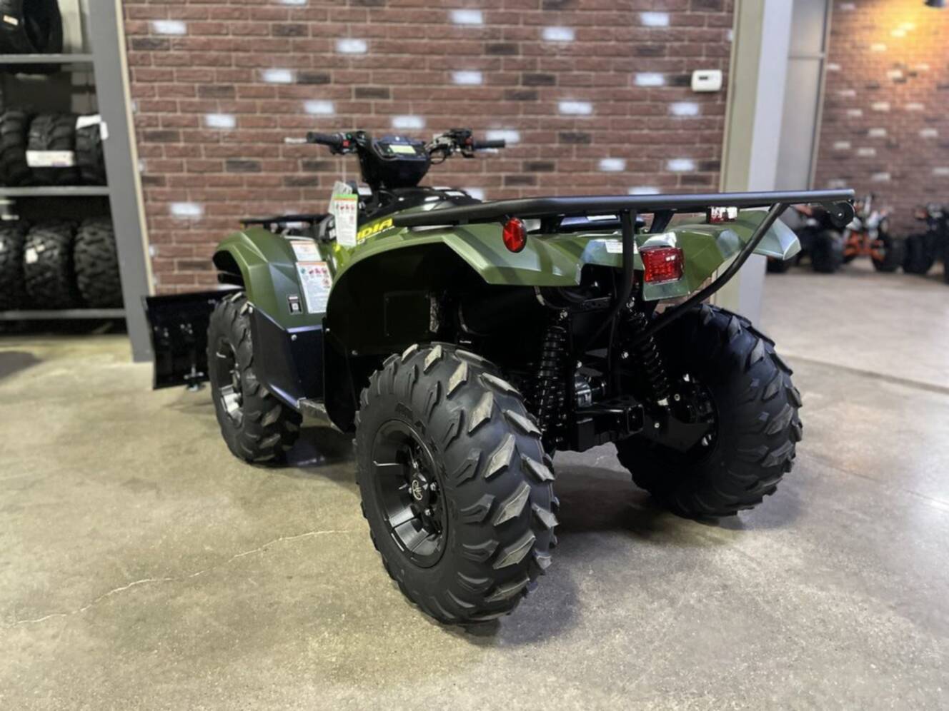 A photo of this 2026 Yamaha Kodiak 700 EPS