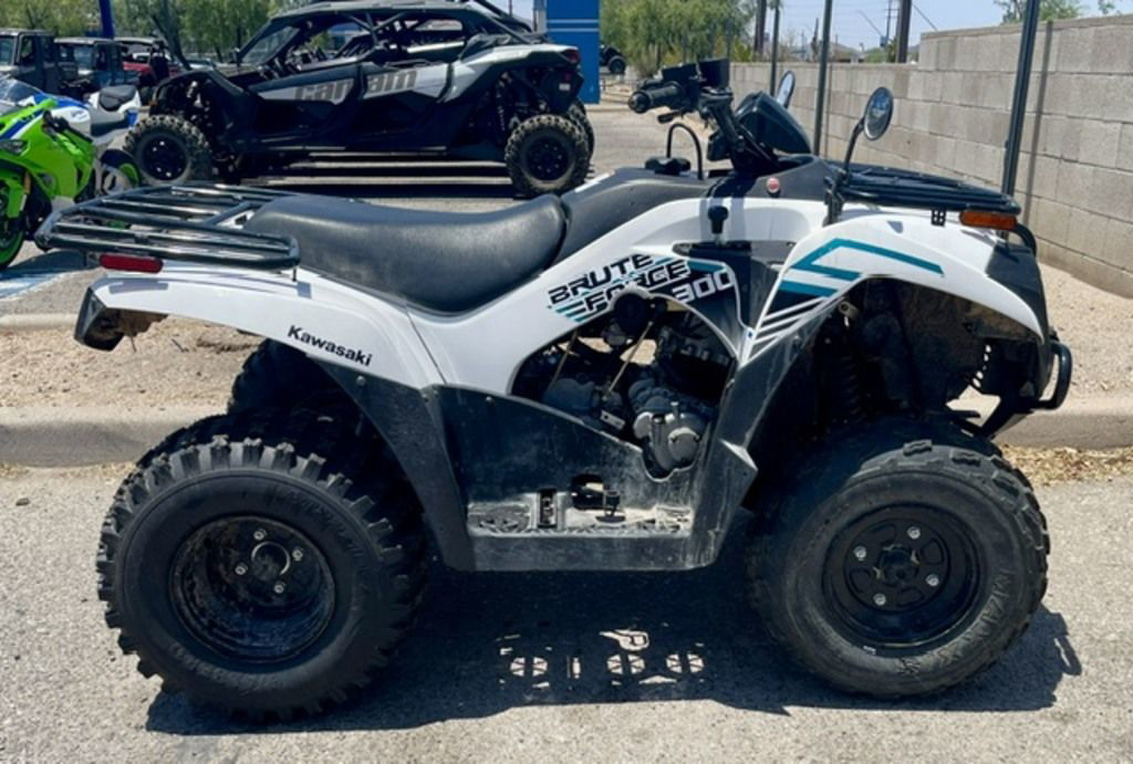 2022 Kawasaki Brute Force 300 in tucson AZ