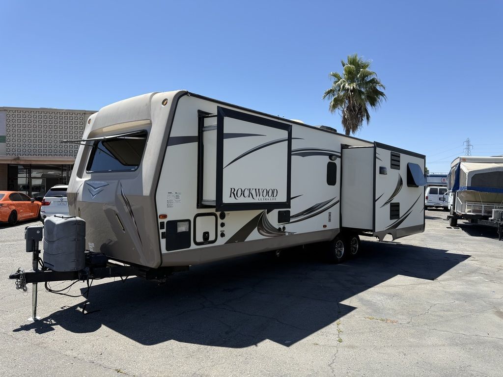 2016 Forest River Rockwood Ultra Lite Travel Trailers 2703WS in sacramento CA