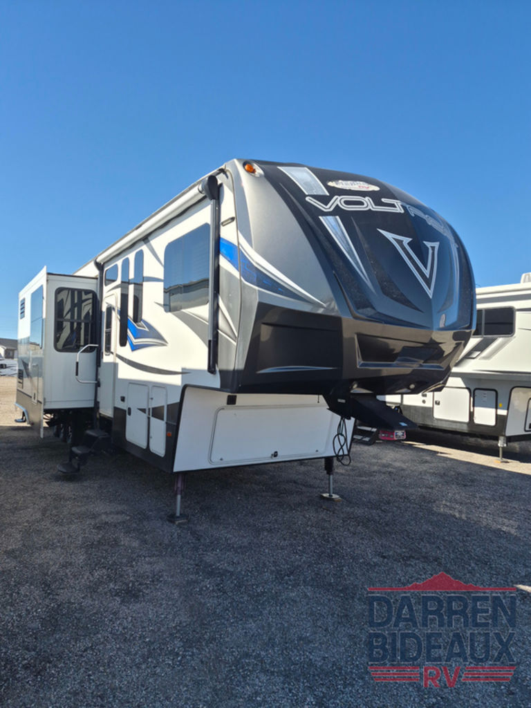 2016 Dutchmen Voltage V Series V4105 in west haven UT