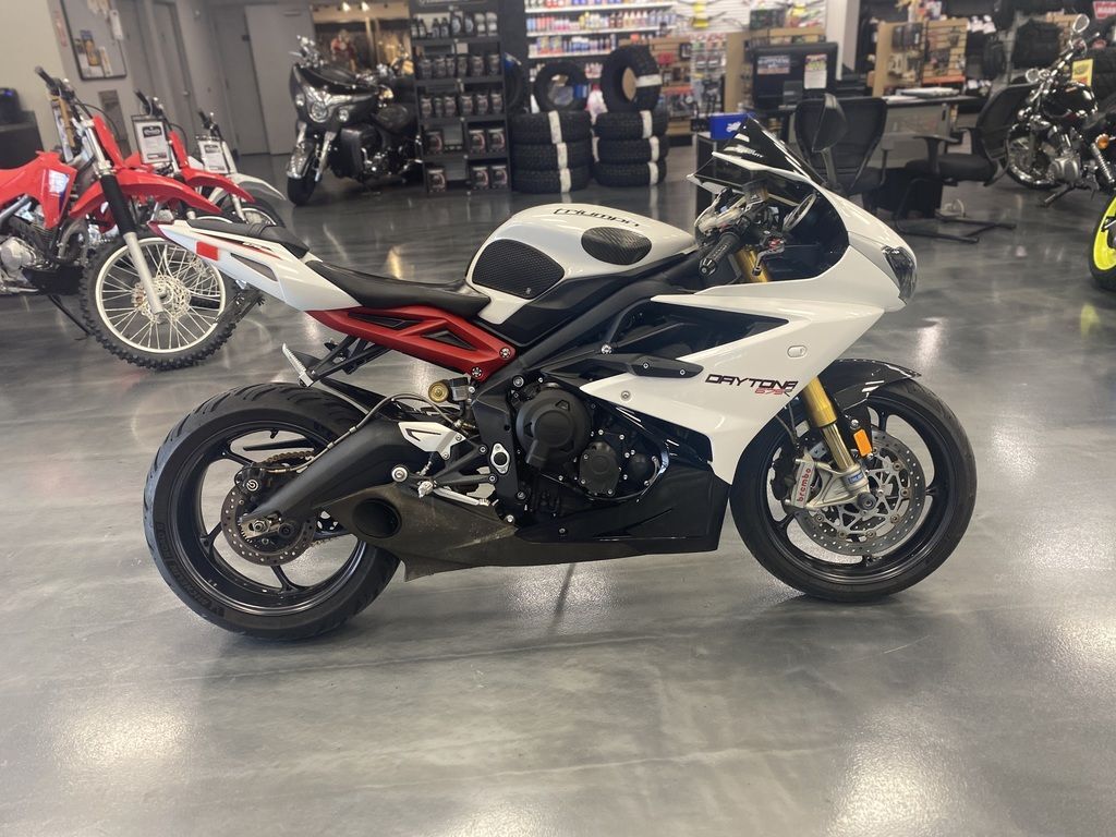 2014 Triumph DAYTONA 675 675 in Hagerstown, MD