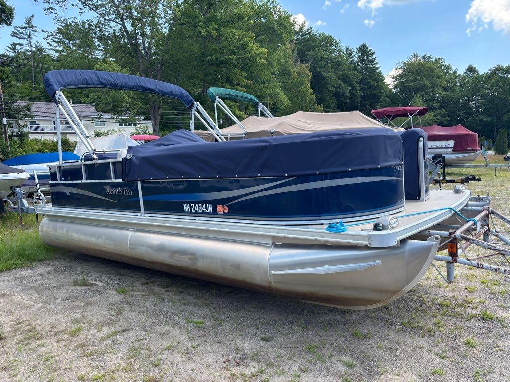 2011 South Bay 500 Series 520CR in bristol NH