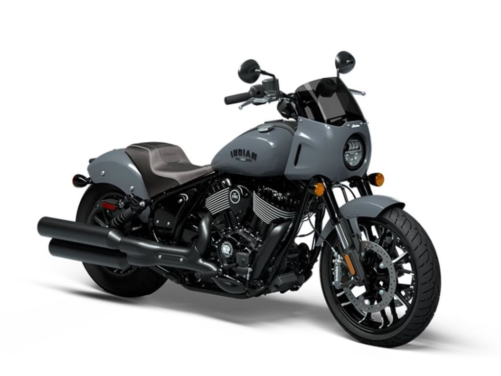 2023 Indian Motorcycle® Sport Chief Stealth Gray in Cedar Rapids, IA