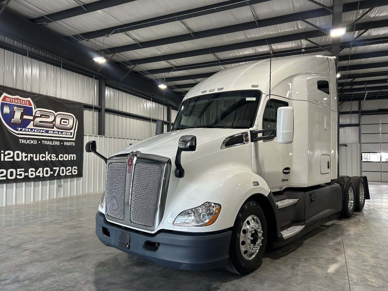 2022 KENWORTH T680 in Pell City, AL