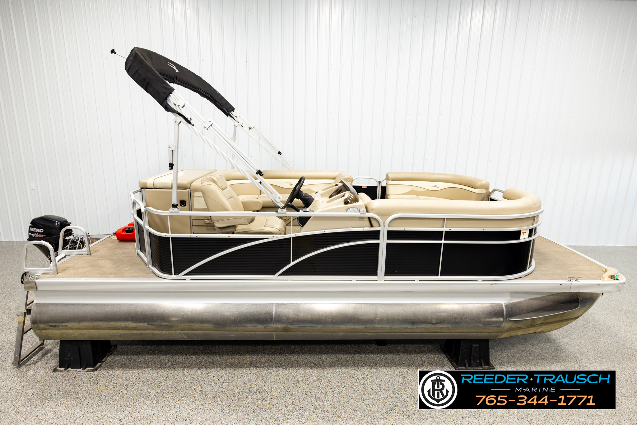 2015 Bennington 20 SLMX Deck Boat boat