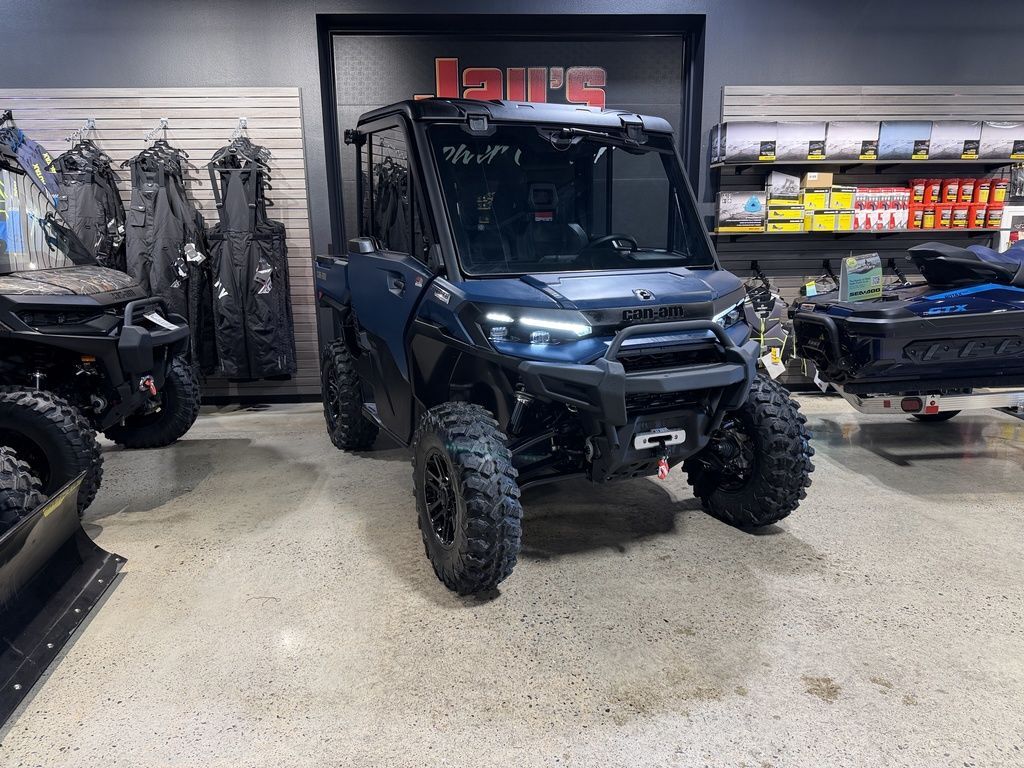 2026 Can-Am Defender Limited HD11 in reedsburg WI