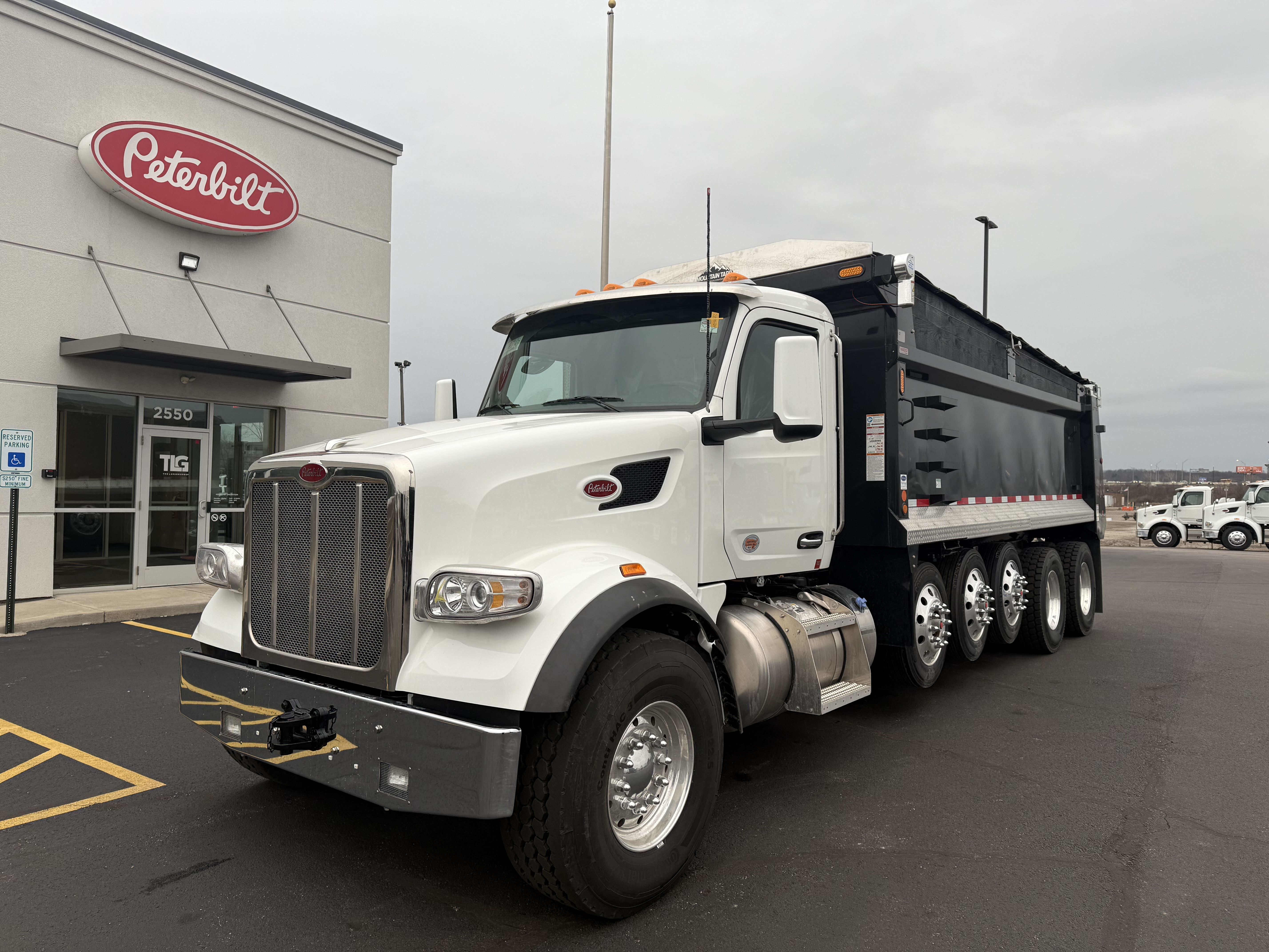 2026 PETERBILT 567 in Cincinnati, OH