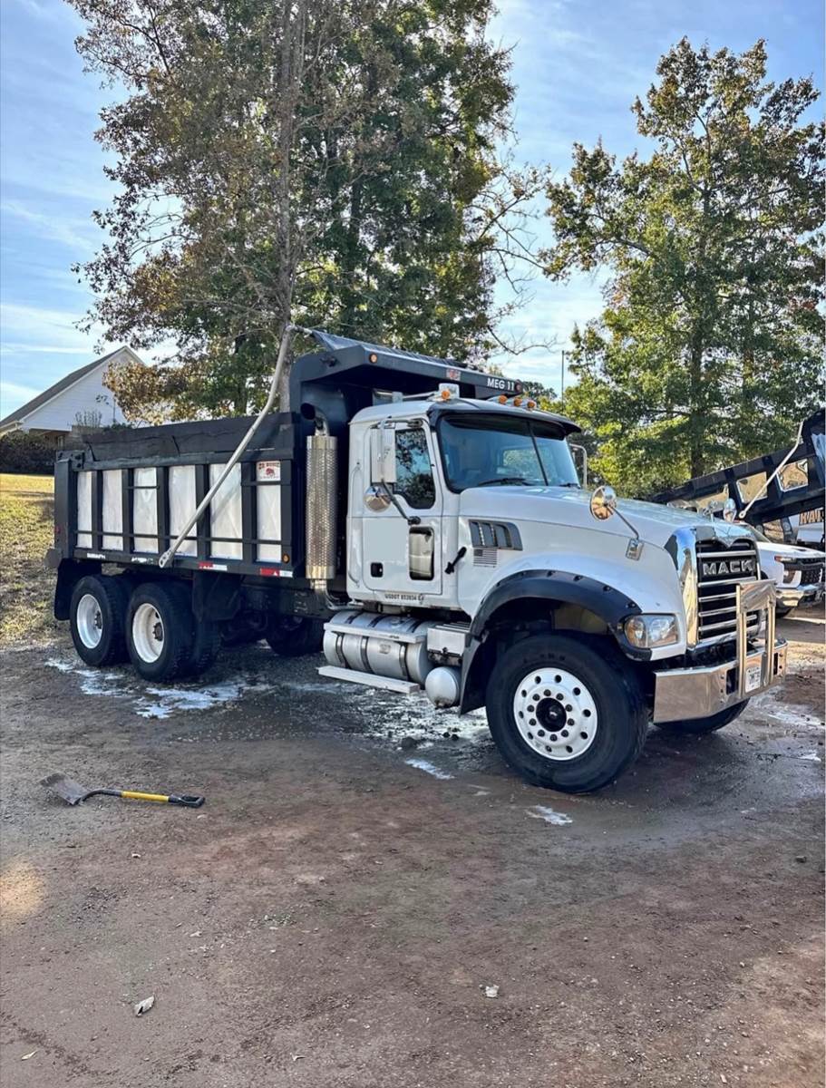 2007 Mack Granite in Dallas, TX