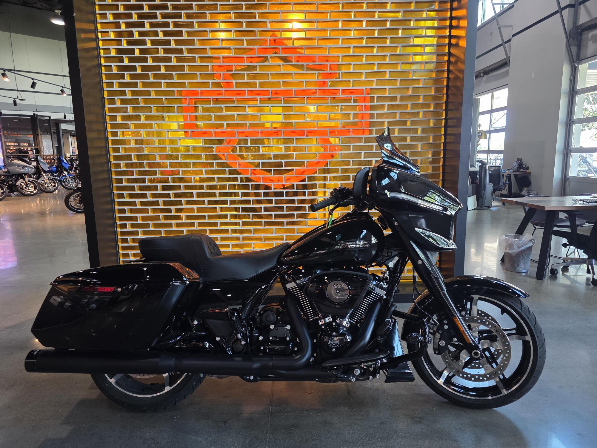 2024 Harley-Davidson Street Glide in Houston, TX