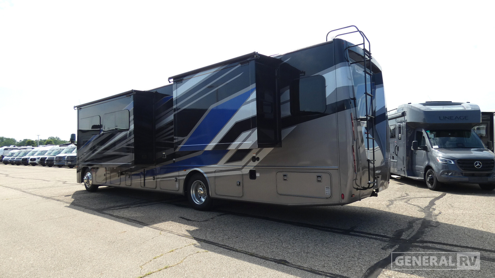 2027 Thor Motor Coach LUMINATE HH36 in wayland MI