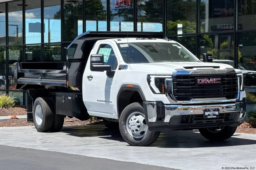 2026 GMC Sierra 3500 HD Chassis Cab in Gresham, OR