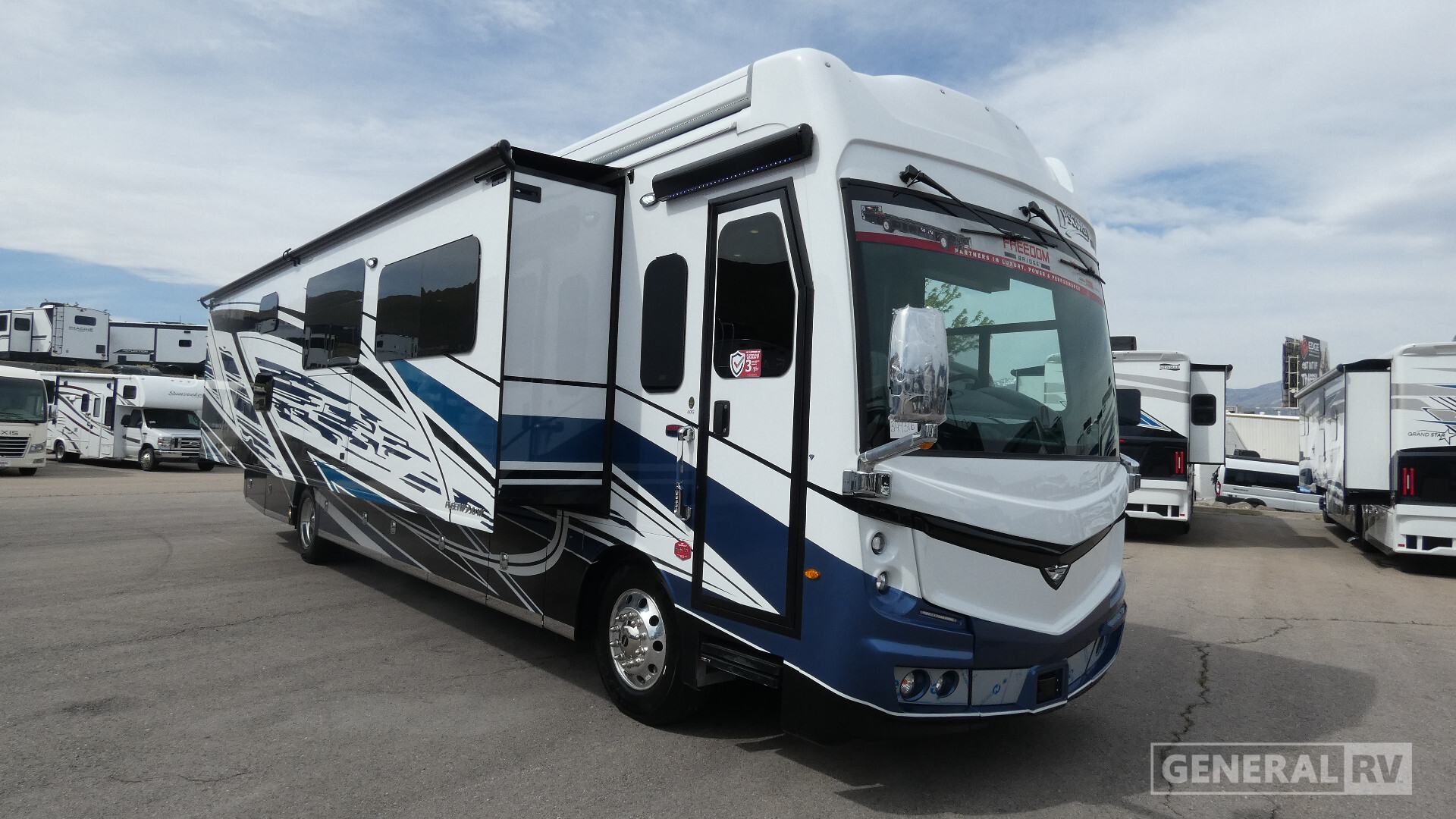 2026 Fleetwood DISCOVERY LXE 40G in draper UT