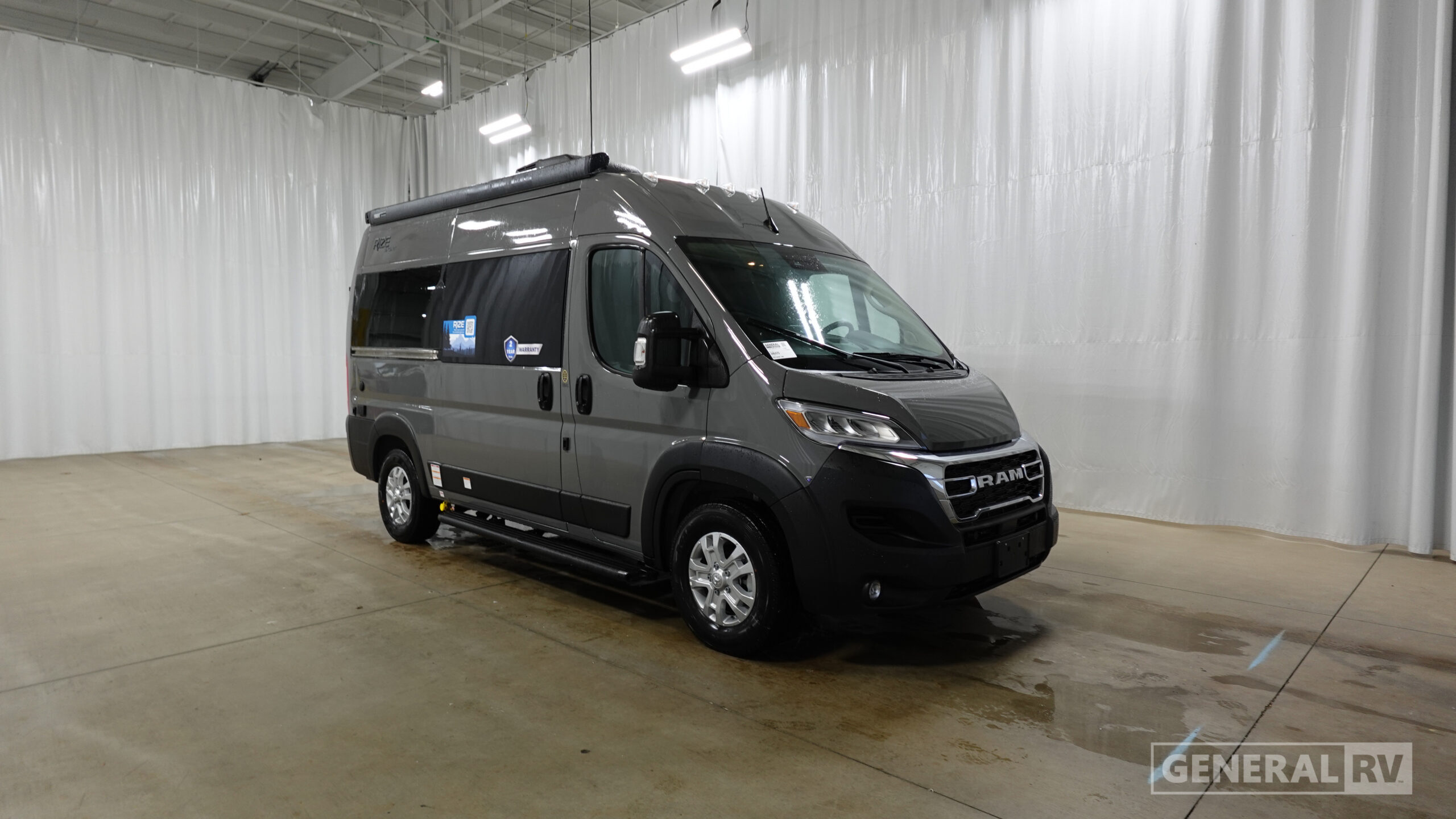 2026 Thor Motor Coach RIZE SPORT 18M RV