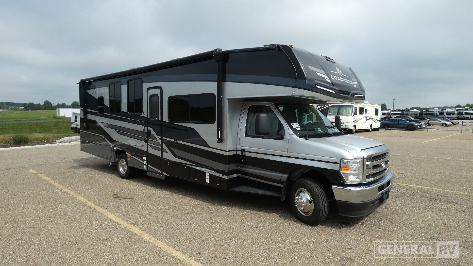 2027 Coachmen LEPRECHAUN 308KBF in north canton OH