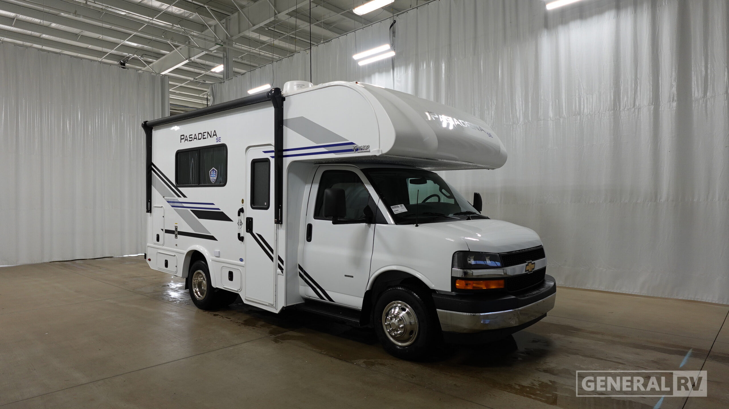2026 Thor Motor Coach Pasadena SE SX19 Chevy in longmont CO