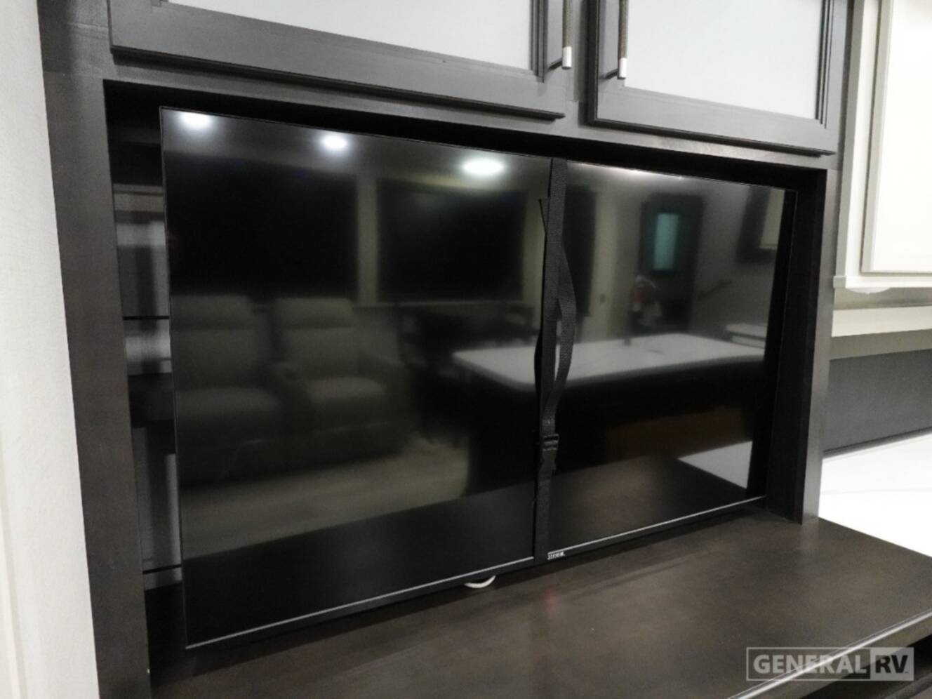 A photo of this 2026 Keystone Rv ALPINE 3303CK