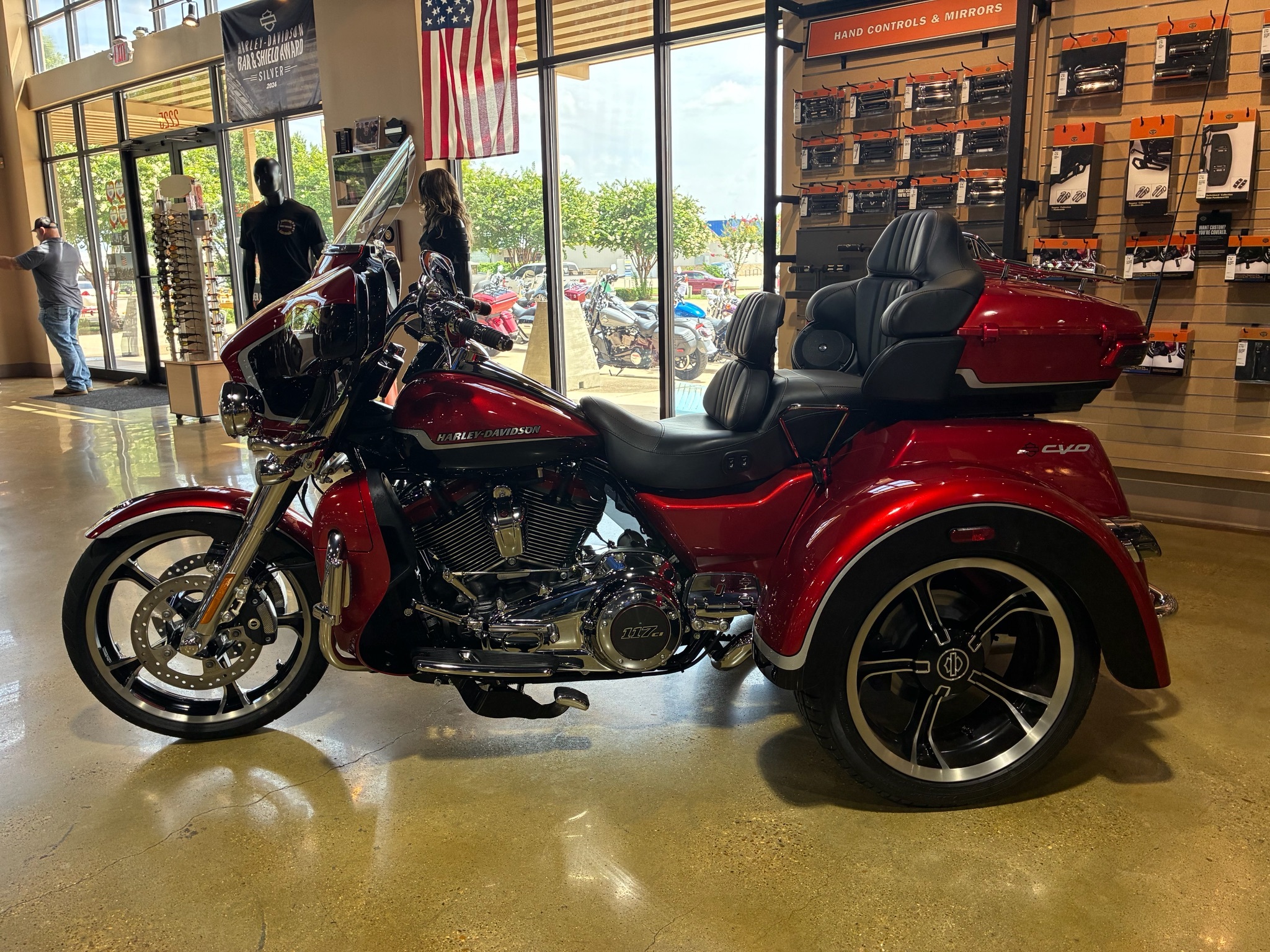 2021 Harley-Davidson CVO™ Tri Glide® CVO in Bossier City, LA