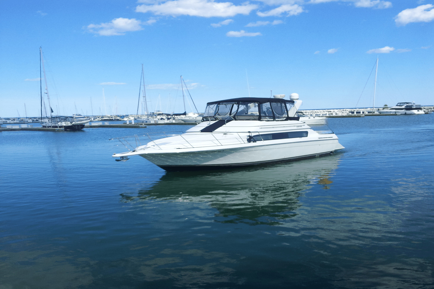 1998 Carver Yachts SANTEGO 380 in oshkosh WI