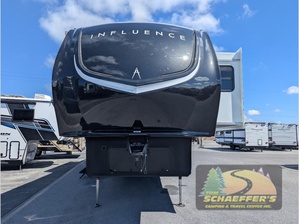 2027 Grand Design Influence 3003RL in shoemakersville PA