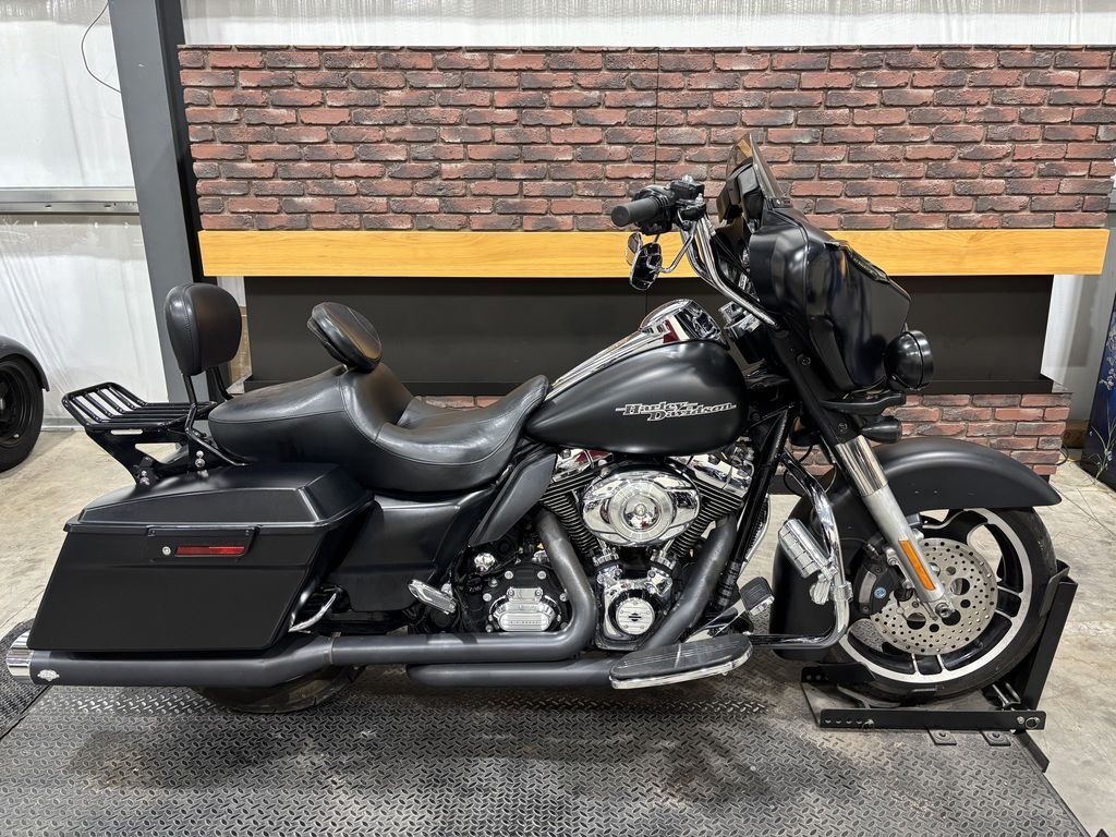 2013 Harley-Davidson® FLHX - Street Glide® FLHX in Wichita, KS