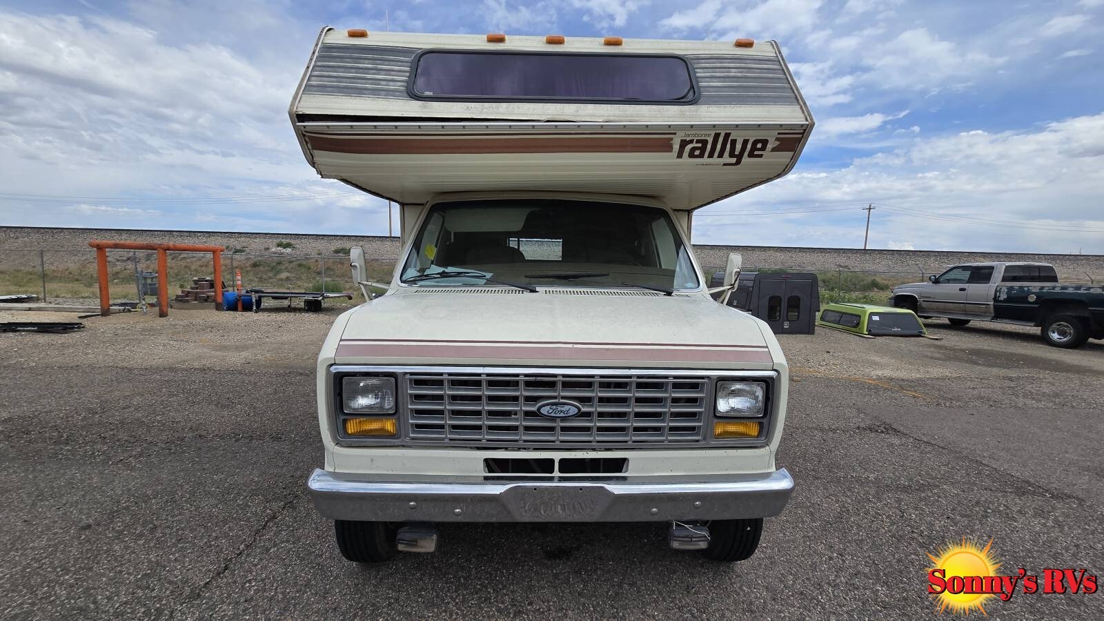 1985 Jamboree F26 in evansville WY