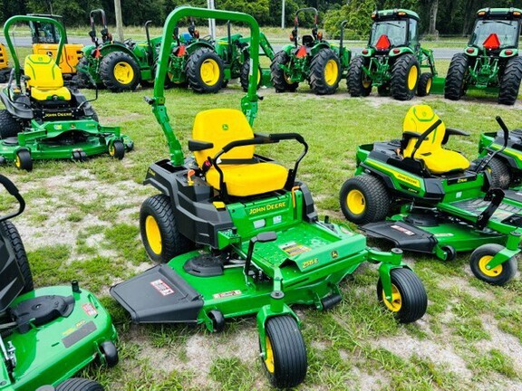 2026 John Deere Z515E in Chiefland, FL