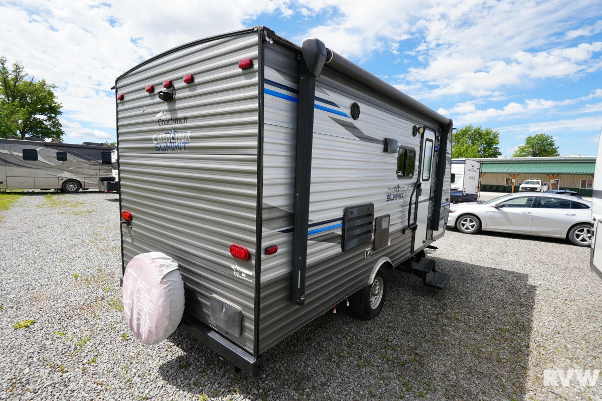 2019 Coachmen Catalina Summit Series 7 172BH in lakeview OH