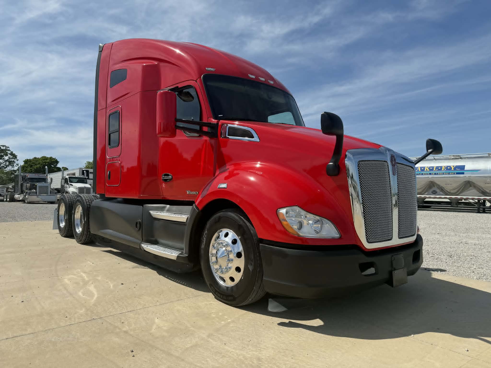 2022 KENWORTH T680 in Tulsa, OK