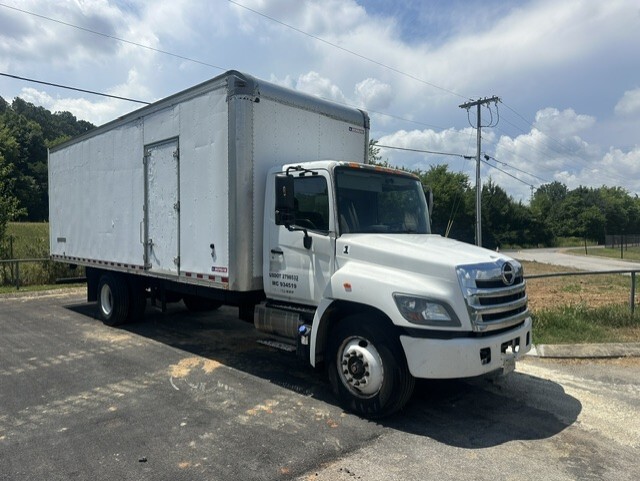 2016 HINO 268 in Chattanooga, TN