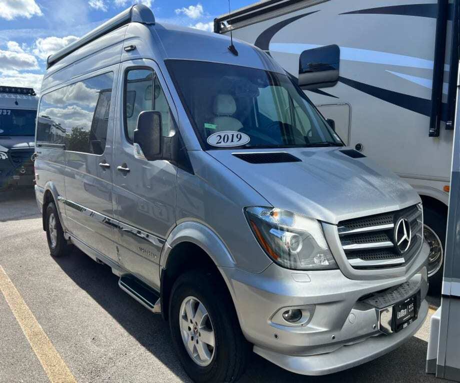 2019 Airstream INTERSTATE 19 BASE in sanford FL