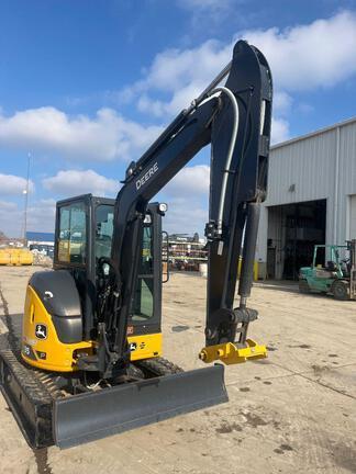 2024 John Deere 35 P in South Holland, IL