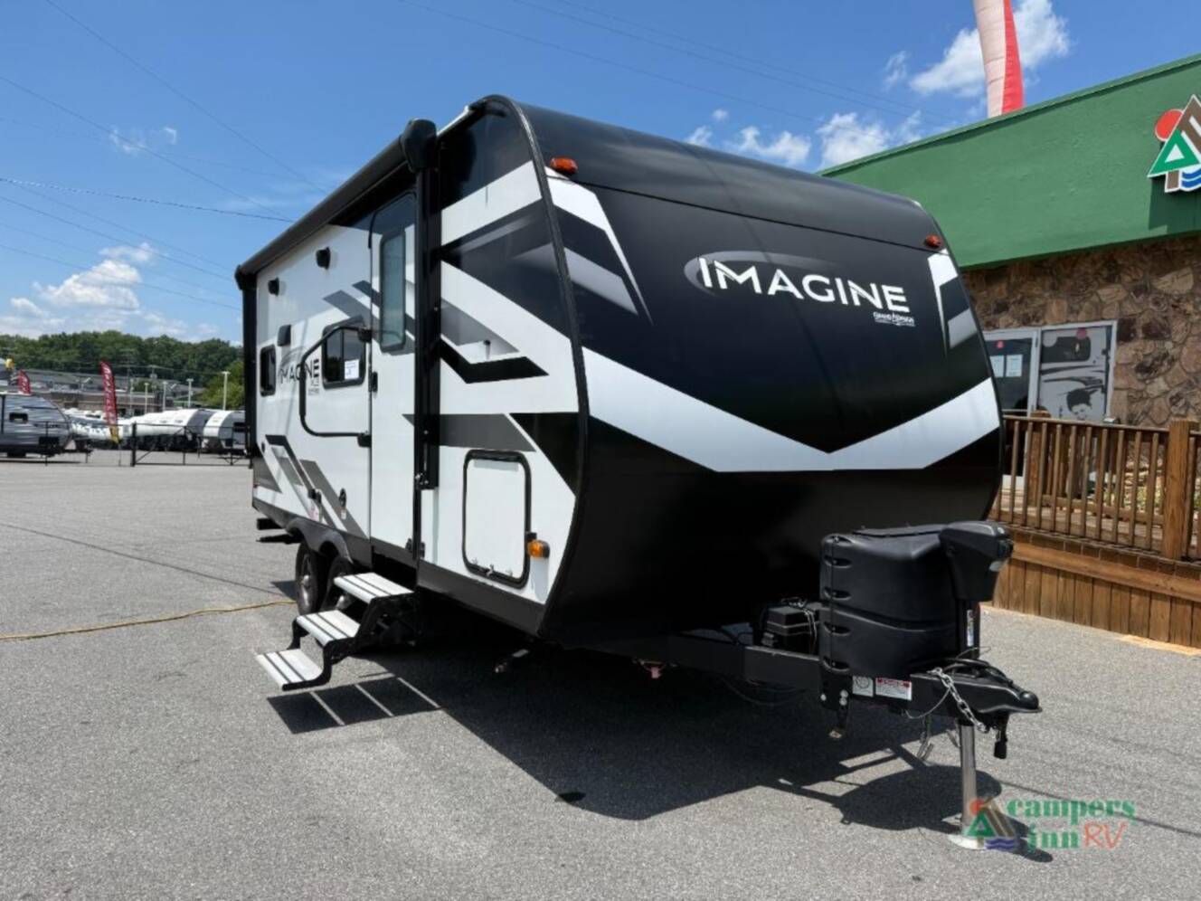 A photo of this 2024 Grand Design Imagine 17MKE