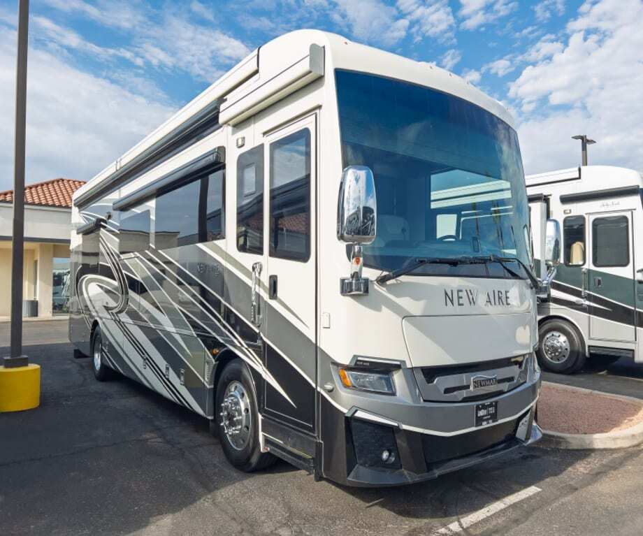 2022 Newmar NEW AIRE 3545 in phoenix AZ