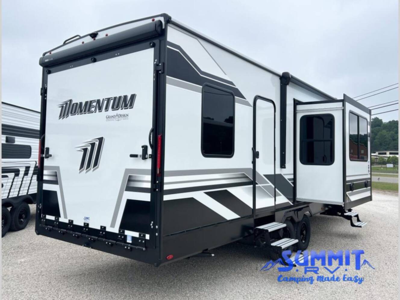 A photo of this 2027 Grand Design Momentum G-Class 29GS
