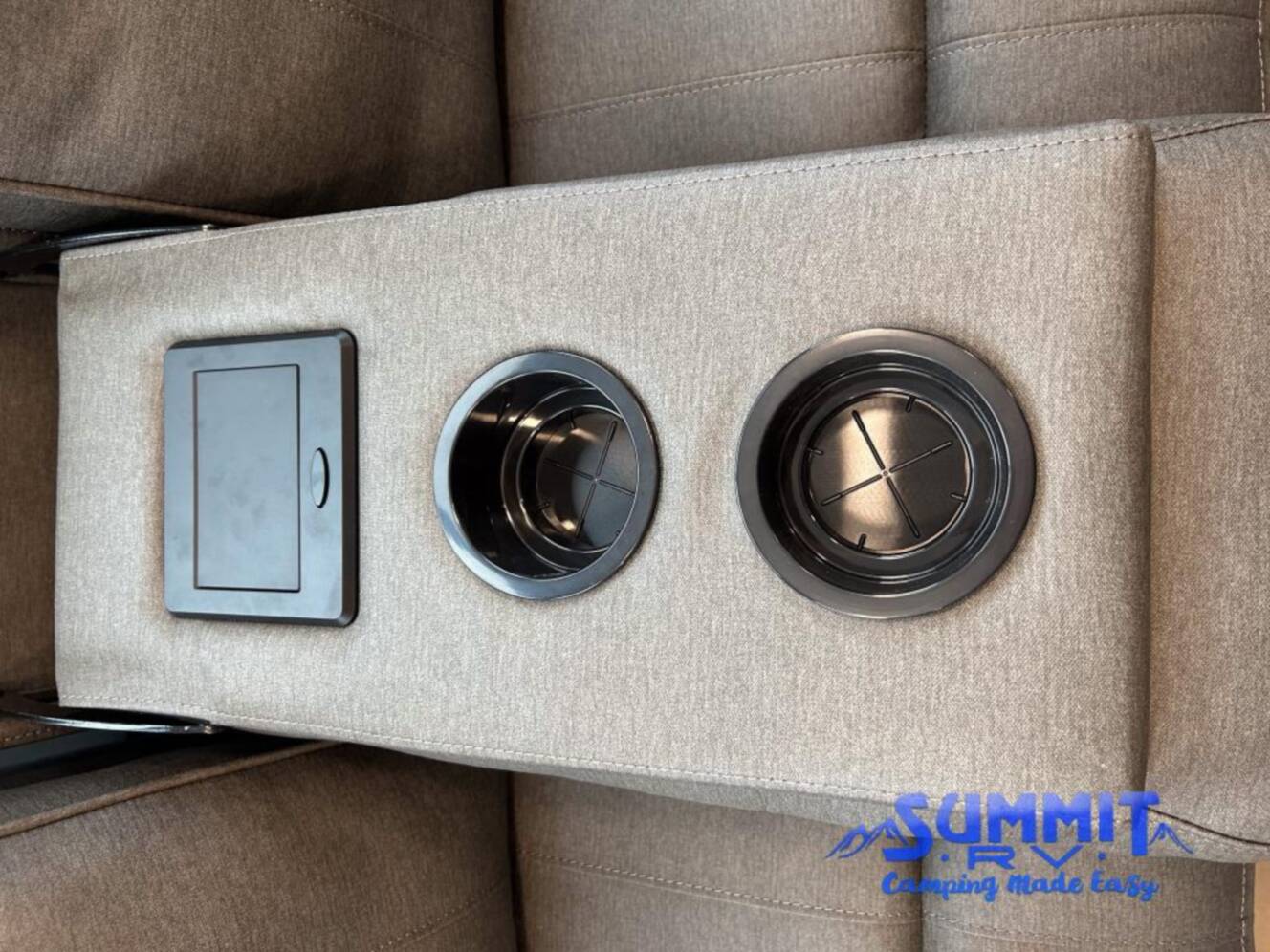 A photo of this 2027 Grand Design Momentum G-Class 29GS