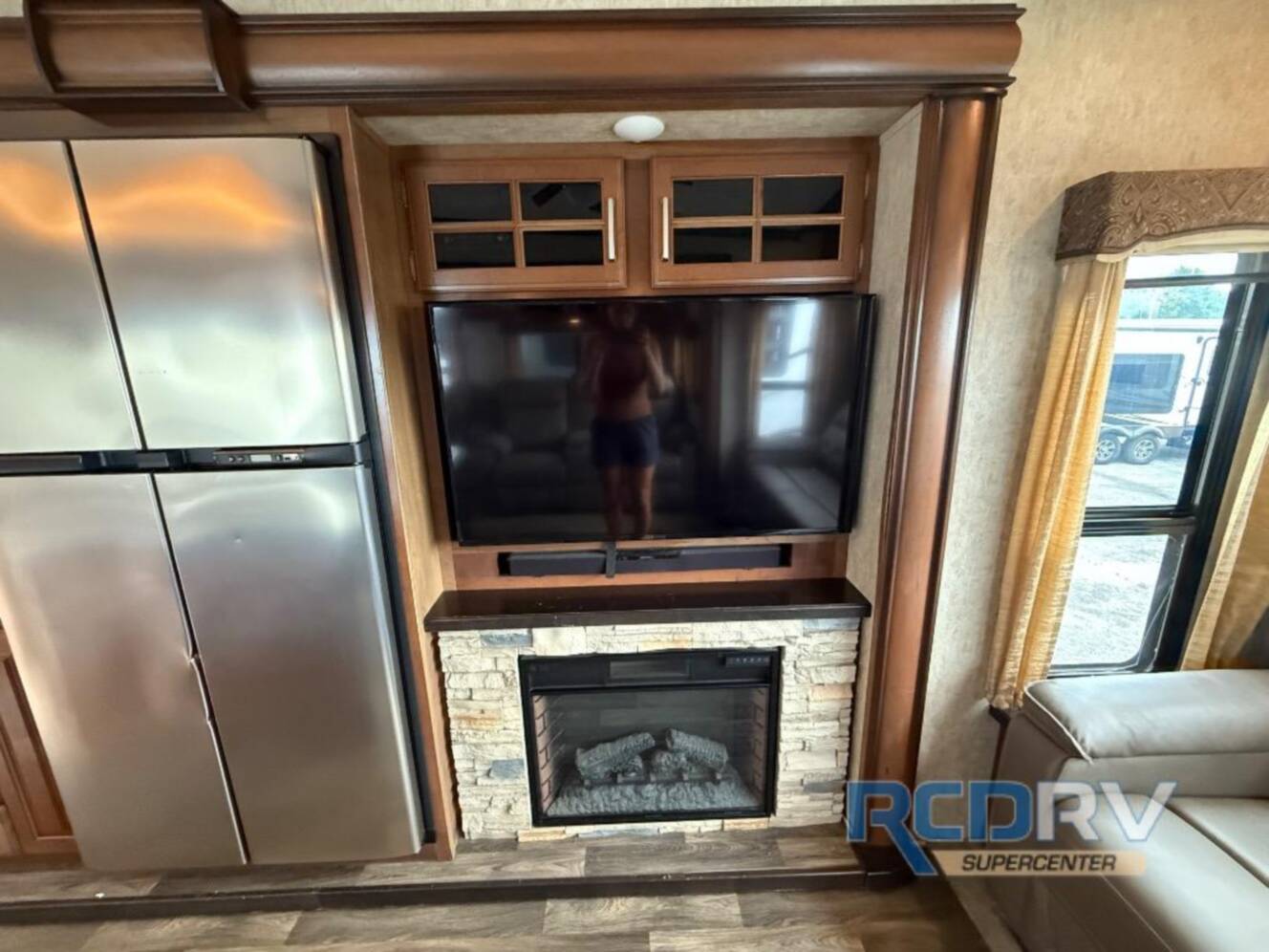 A photo of this 2016 Keystone Rv Montana 3160 RL