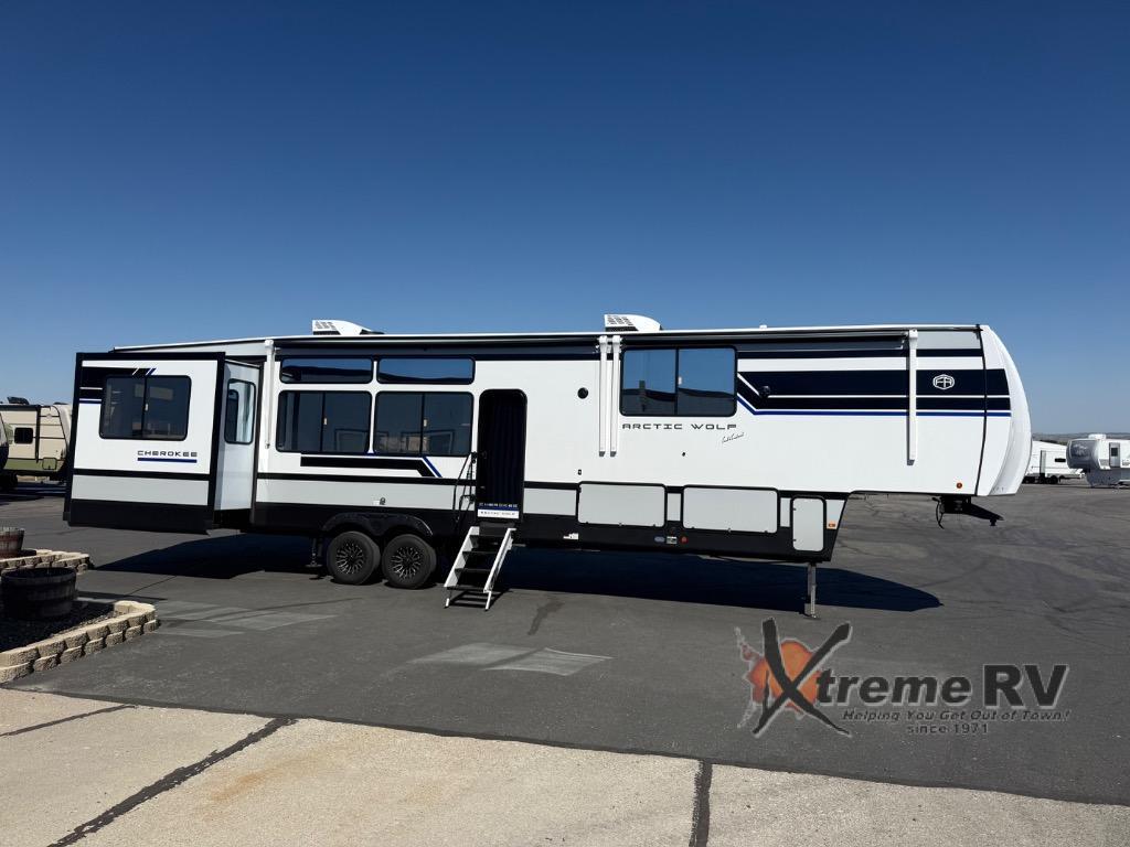 2027 Forest River Rv Cherokee Arctic Wolf 38LEAH.G in eden ID